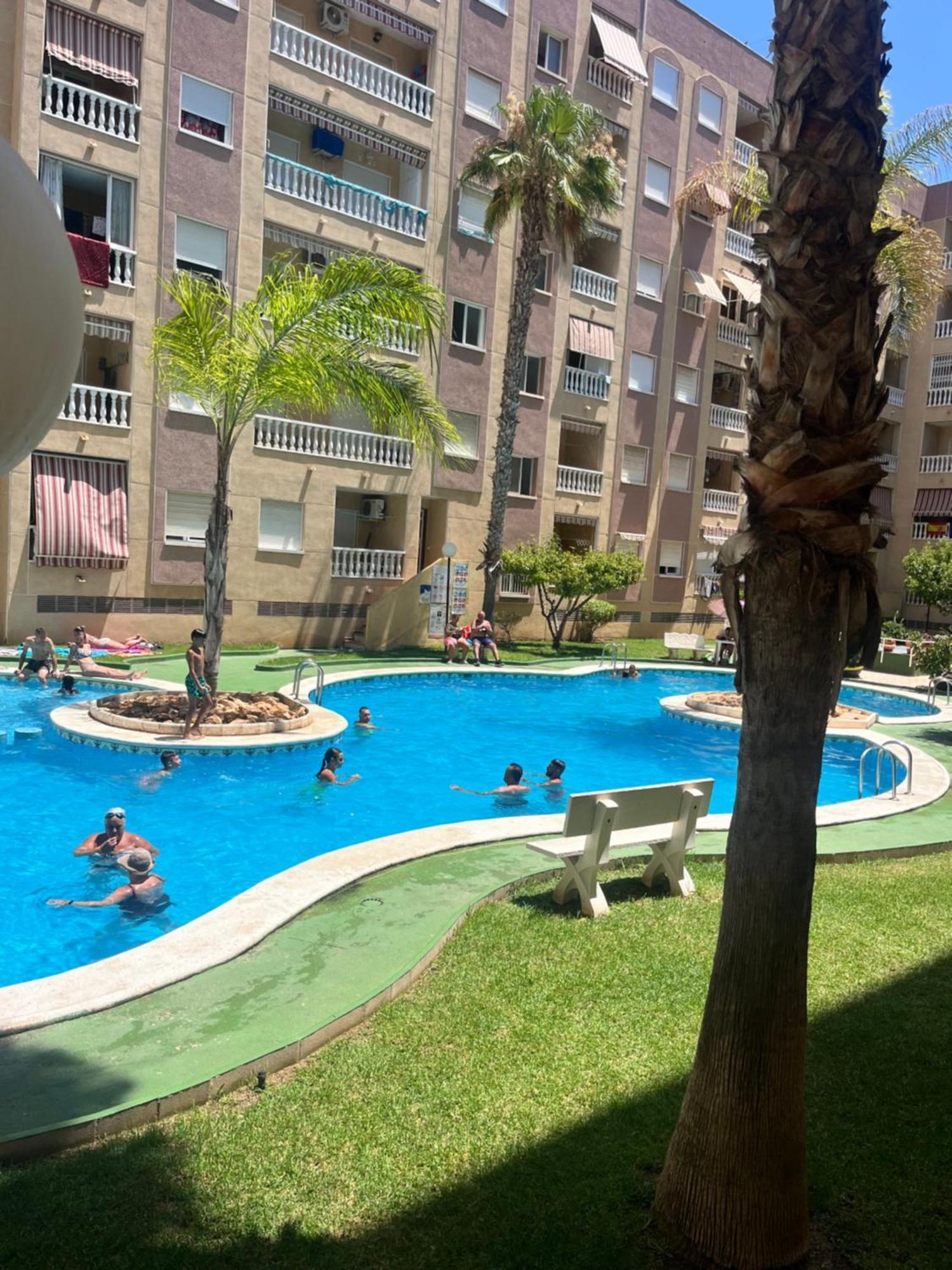 Magdalena Apartament Torrevieja Exteriör bild