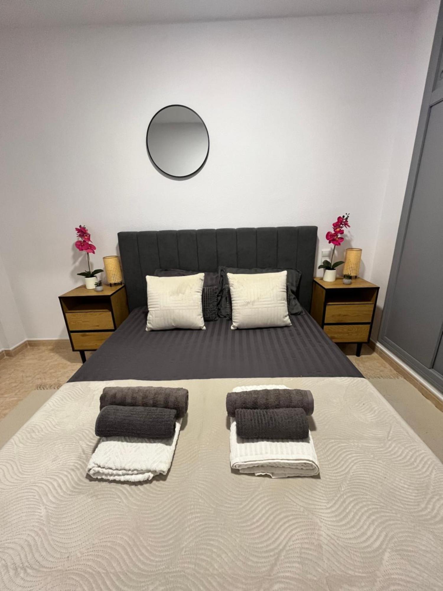 Magdalena Apartament Torrevieja Exteriör bild