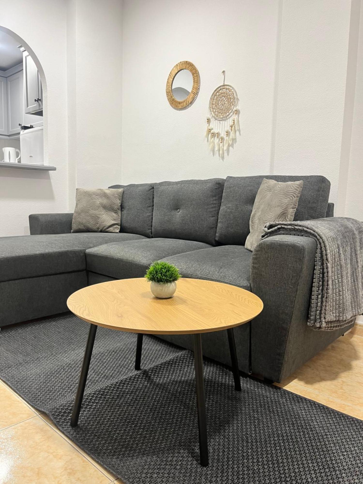 Magdalena Apartament Torrevieja Exteriör bild